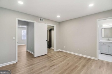Beautifully renovated 2BR/2.5BA townhome in a sought-after on Cross Creek Golf Course in Georgia - for sale on GolfHomes.com, golf home, golf lot