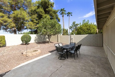 Immaculately maintained 2BR, 2BA Solano model with a bonus den on Ironwood Golf Club in Arizona - for sale on GolfHomes.com, golf home, golf lot