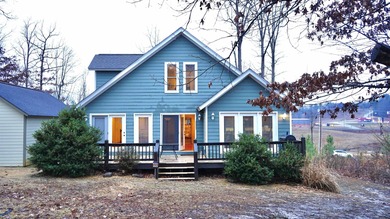 This three-bedroom, two-bath, two-story home delivers the on Shiloh Falls Golf Club in Tennessee - for sale on GolfHomes.com, golf home, golf lot