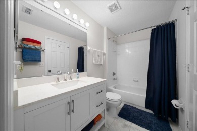 Peaceful 2BR/2BA Condo in The Links at Haile Plantation

 on Haile Plantation Golf and Country Club in Florida - for sale on GolfHomes.com, golf home, golf lot