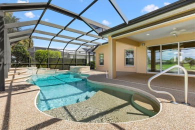 GOLF FRONT POOL HOME. Championship Golf Front Luxury with Pool on The Links of Spruce Creek in Florida - for sale on GolfHomes.com, golf home, golf lot