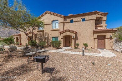 Stunning, remodeled 1 bed, 1 bath corner unit in prestigious on The Lodge at Ventana Canyon - Canyon  in Arizona - for sale on GolfHomes.com, golf home, golf lot