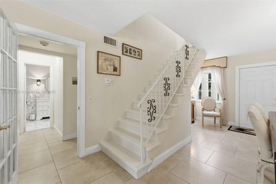 Spacious and Private 3Bed-2Bath Oasis in Prestigious Country on Fort Lauderdale Country Club in Florida - for sale on GolfHomes.com, golf home, golf lot