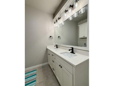 This beautifully maintained one-owner home sits in a desirable on Pheasant Run in Oklahoma - for sale on GolfHomes.com, golf home, golf lot