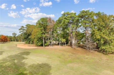 *** N E W   F O R T I F I E D   R O O F ***NEW PRICE *** on TimberCreek Golf Club in Alabama - for sale on GolfHomes.com, golf home, golf lot