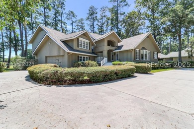 Premium location and exceptional curb appeal combined with on Moss Creek Golf Club in South Carolina - for sale on GolfHomes.com, golf home, golf lot