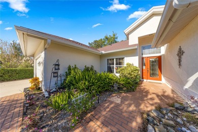 Welcome to this well-maintained home in the premier 55+ Oak Run on Royal Oaks Golf Club in Florida - for sale on GolfHomes.com, golf home, golf lot