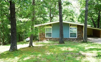 Completely remodeled and packed with charm, this 2 bed, 1.5 bath on Bella Vista Country Club - Berksdale in Arkansas - for sale on GolfHomes.com, golf home, golf lot