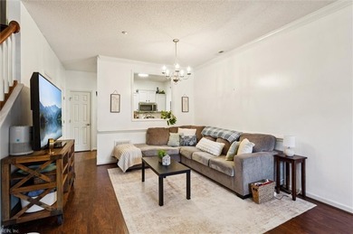 Stunning, fully upgraded two-story townhome offering stylish on  in Virginia - for sale on GolfHomes.com, golf home, golf lot