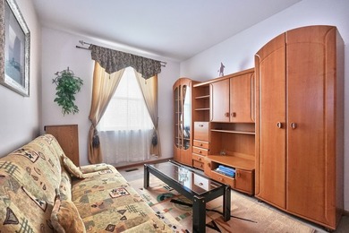 Welcome to maintenance free living in this gated 55+ active on Mistwood Golf Club in Illinois - for sale on GolfHomes.com, golf home, golf lot