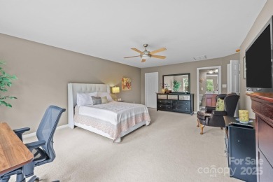 Move-in ready, end-unit townhome offers ease of low-maintenance on Skybrook Golf Club in North Carolina - for sale on GolfHomes.com, golf home, golf lot