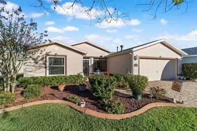 Now available in Summerglen, Ocala: a 2-bedroom, 2-bath home on Summerglen Country Club in Florida - for sale on GolfHomes.com, golf home, golf lot