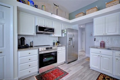 This beautiful 3-bedroom 2 bath home boasting over 1700 sq.ft of on Sun n Lake Golf and Country Club in Florida - for sale on GolfHomes.com, golf home, golf lot