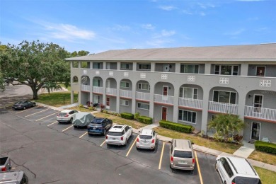 Under contract-accepting backup offers. Enjoy comfort on On Top Of The World Golf Course in Florida - for sale on GolfHomes.com, golf home, golf lot
