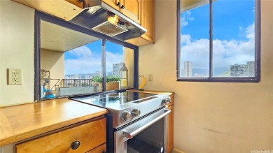 Desirable resort style building in the hearth of Waikiki with on Ala Wai Golf Course in Hawaii - for sale on GolfHomes.com, golf home, golf lot