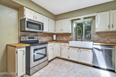 Nice ranch style home in a great location-within minutes of on Druid Hills Golf Club in Tennessee - for sale on GolfHomes.com, golf home, golf lot