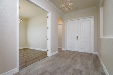 WELCOME TO THIS SOUGHT-AFTER SUMMERVILLE MODEL! This 3-bedroom on Esplanade Golf and Country at Lakewood Ranch in Florida - for sale on GolfHomes.com, golf home, golf lot