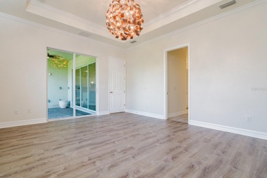 WELCOME TO THIS SOUGHT-AFTER SUMMERVILLE MODEL! This 3-bedroom on Esplanade Golf and Country at Lakewood Ranch in Florida - for sale on GolfHomes.com, golf home, golf lot