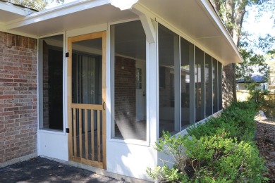 *** Price Reduction!!***The seller just had a new roof installed on Hide-A-Way Lake Golf Course in Texas - for sale on GolfHomes.com, golf home, golf lot