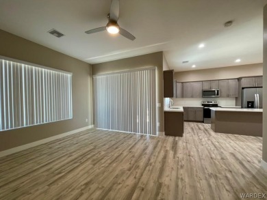 BEAUTIFUL TOWNHOME with BOAT DEEP GARAGE, TURNKEY, 2 BED, 2 BATH on Laughlin Ranch Golf Club in Arizona - for sale on GolfHomes.com, golf home, golf lot