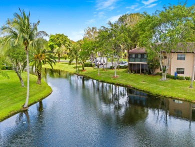FOR THE DISCRIMINATING BUYER SEEKING A LITE & BRITE TOTALLY on Boca Lago Golf and Country Club in Florida - for sale on GolfHomes.com, golf home, golf lot