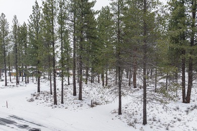 Build your dream home on this beautiful .51-acre homesite in the on Sunriver Caldera Springs Golf Course in Oregon - for sale on GolfHomes.com, golf home, golf lot