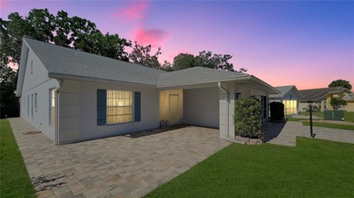 Make sure to check out the Virtual Tour for a 3D Model w/ on Meadow Oaks Golf and Country Club in Florida - for sale on GolfHomes.com, golf home, golf lot