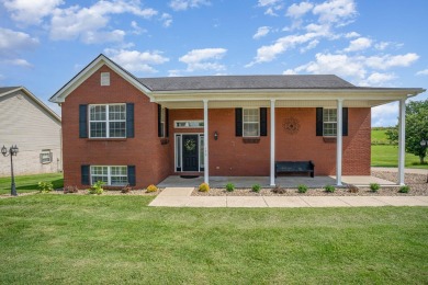 Gorgeous, Cozy, Well Loved, & Updated!  This 3 bed, 3 full bath on Battlefield Golf and Country Club in Kentucky - for sale on GolfHomes.com, golf home, golf lot