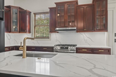 Awesome value in the The Bluffs - priced below appraisal value on Myrtlewood Golf Course and Club  in South Carolina - for sale on GolfHomes.com, golf home, golf lot
