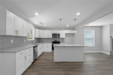 Discover this stunning 3-bedroom, 2.5-bath home with a spacious on Turtle Cove Golf Course in Georgia - for sale on GolfHomes.com, golf home, golf lot