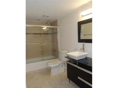 Live the Aventura lifestyle! Spacious condo in the heart of one on Turnberry Isle Resort and Club in Florida - for sale on GolfHomes.com, golf home, golf lot