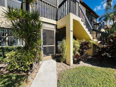 Beautifully updated 2 bedroom 2 bath condo in the all age on Forest Oaks Golf Club in Florida - for sale on GolfHomes.com, golf home, golf lot