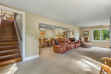 Welcome to 36 Rocky Ridge Road, Highlands NC -- a refined on Highlands Falls Country Club in North Carolina - for sale on GolfHomes.com, golf home, golf lot