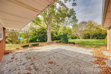 Just a short walk from The Gaston Country Club, you will find on Gaston Country Club in North Carolina - for sale on GolfHomes.com, golf home, golf lot