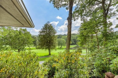 Welcome to 36 Rocky Ridge Road, Highlands NC -- a refined on Highlands Falls Country Club in North Carolina - for sale on GolfHomes.com, golf home, golf lot