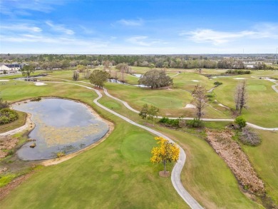 Welcome to this immaculately kept 2-bedroom, 2-bathroom bungalow on Tampa Bay Golf and Country Club in Florida - for sale on GolfHomes.com, golf home, golf lot