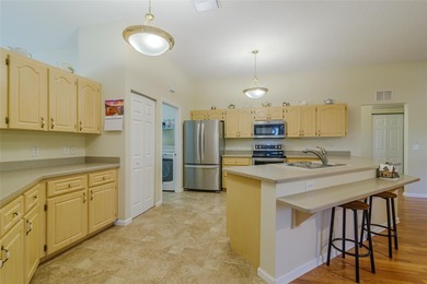 This 3BD/2BA Majesty model home is a beautiful one-level living on Ocala Palms Golf and Country Club in Florida - for sale on GolfHomes.com, golf home, golf lot