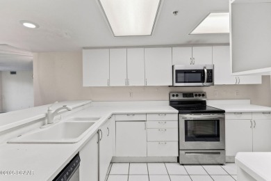 Great Opportunity in Oceans Cloverleaf North! This 2-bedroom on Oceans Golf Club in Florida - for sale on GolfHomes.com, golf home, golf lot