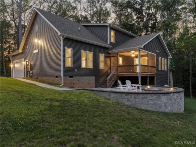 Stunning Lakefront Retreat in Mill Quarter - Custom Built on Mill Quarter Plantation Country Club in Virginia - for sale on GolfHomes.com, golf home, golf lot