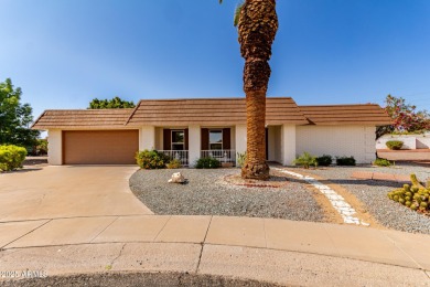 Beautifully renovated Sun City home on an oversized lot! This on PalmBrook Country Club in Arizona - for sale on GolfHomes.com, golf home, golf lot