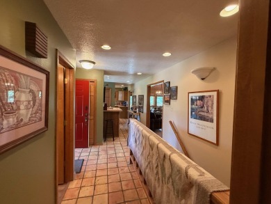Conveniently located 3 bedrooms, 2 1/2-bathroom cabin in Angel on Angel Fire Resort Country Club in New Mexico - for sale on GolfHomes.com, golf home, golf lot