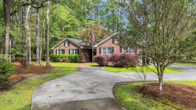 Welcome to your ideal low country retreat!  Nestled in the on Wedgefield Plantation Golf Club in South Carolina - for sale on GolfHomes.com, golf home, golf lot