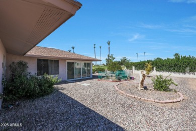 Welcome To This Newport Model Home In Phase 3 Of Sun City! on Sun City-Willow Creek / Willow Brook  in Arizona - for sale on GolfHomes.com, golf home, golf lot