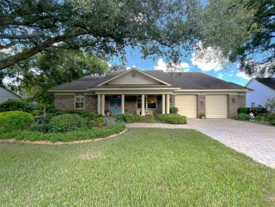 A NEW REDUCED LIST PRICE.  A gorgeous custom 5 bedroom 3 full on Temple Terrace Golf and Country Club in Florida - for sale on GolfHomes.com, golf home, golf lot