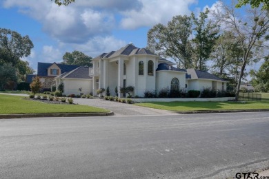Welcome to this absolutely stunning 4-bedroom, 3.5-bath home on Hollytree Country Club in Texas - for sale on GolfHomes.com, golf home, golf lot