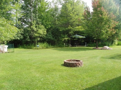 (351/PB) Cherry! Best describes this 3-bedroom, 2-bath home on on Prentice Golf Club in Wisconsin - for sale on GolfHomes.com, golf home, golf lot