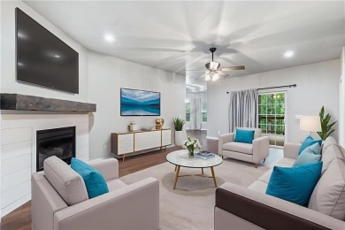 A BEAUTIFUL UPDATED 4BED/3 FULL BATH HOME.  2 LIVING AREAS / 2 on Bella Vista - Metfield Golf Complex and Country Club in Arkansas - for sale on GolfHomes.com, golf home, golf lot