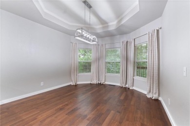 A BEAUTIFUL UPDATED 4BED/3 FULL BATH HOME.  2 LIVING AREAS / 2 on Bella Vista - Metfield Golf Complex and Country Club in Arkansas - for sale on GolfHomes.com, golf home, golf lot