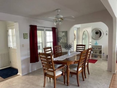 Meticulously cared for one-owner gem, showcasing pristine on Four Lakes Golf Club in Florida - for sale on GolfHomes.com, golf home, golf lot
