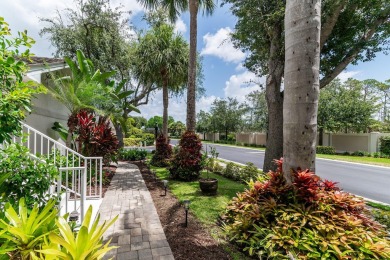 Welcome to your slice of paradise in the heart of Naples! This on Windstar on Naples Bay in Florida - for sale on GolfHomes.com, golf home, golf lot
